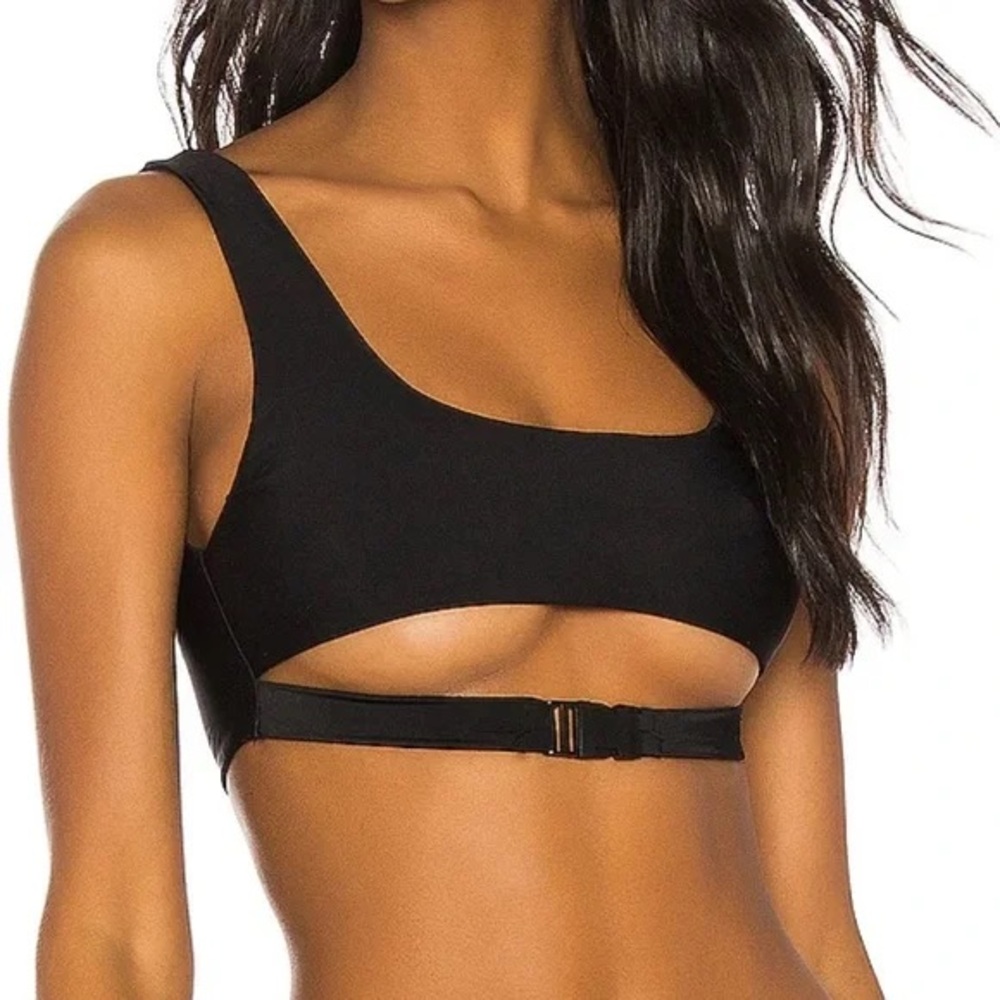 SUPERDOWN‎ Mona Buckle Bikini Top